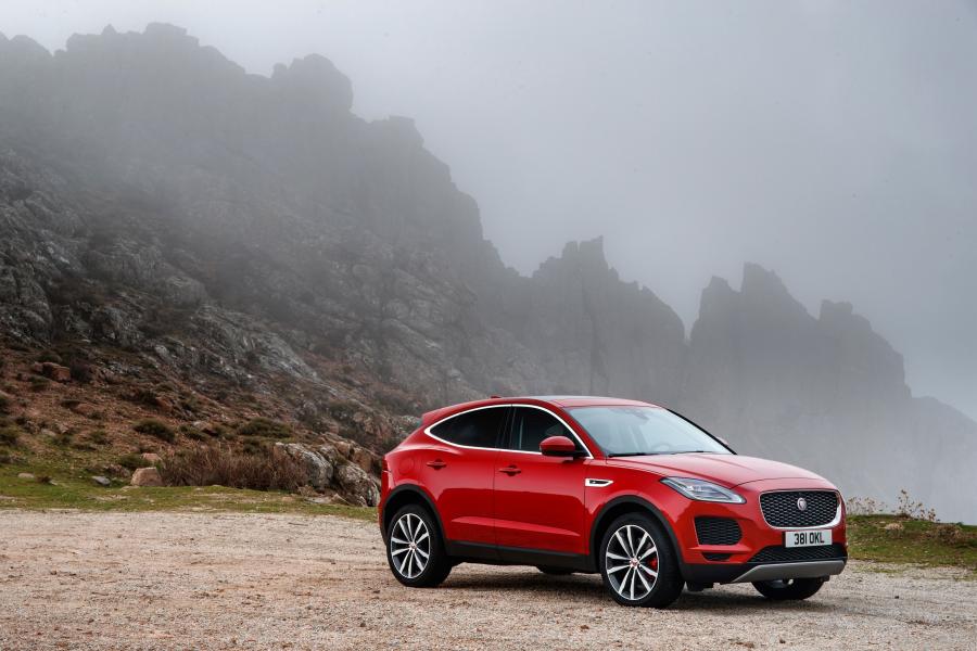  Jaguar E-Pace D240 AWD 2017 года  (WW) (фото 7 из 40)